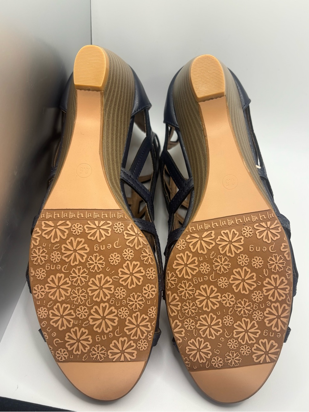 Henry Ferrera Bologna Women’s Open Toe Sandals Navy Size 8.5 - Picture 5 of 9